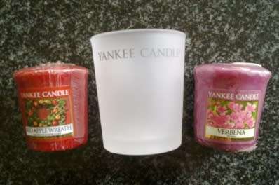 Yankee candles x 2 with glass container