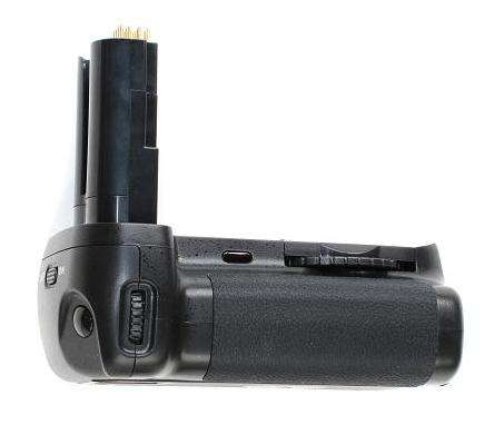 NEW! Battery Grip for NIKON D80 D90 Cameras w/ IR Remote Controller AS MB-D80 B7S