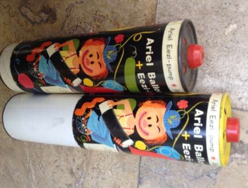 vintage Ariel balloons pair of eezi pumps 50s