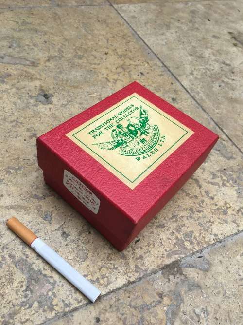 Trophy miniatures wales red box with pvc model lot unpainted