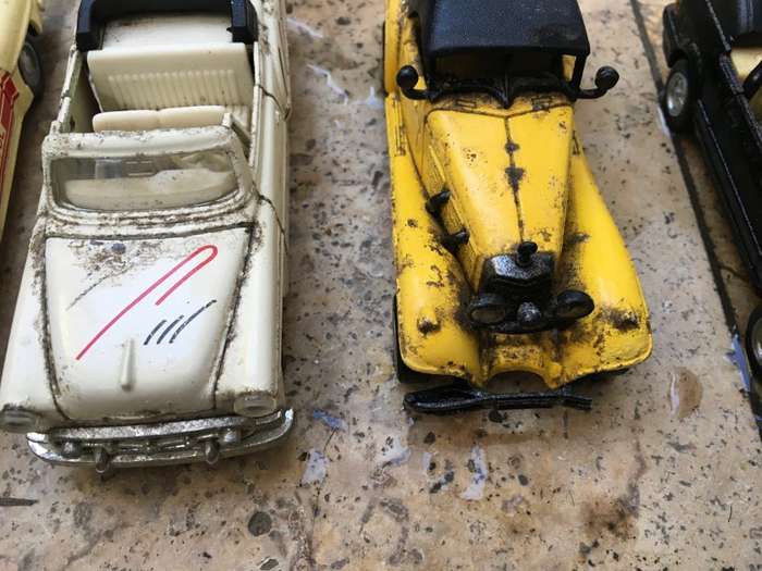 old lot of 10 diecast cars tlc