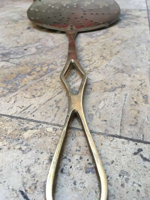 Vintage large Brass Strainer skimmer ladle Spoon and brass gravy ladle pair