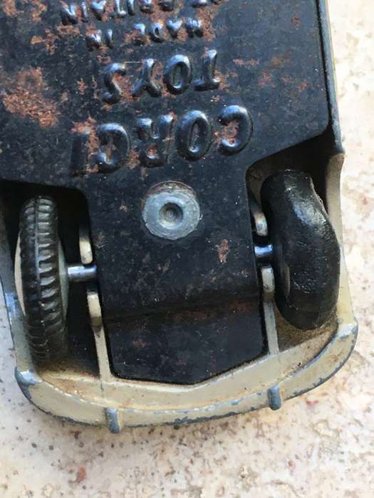 Corgi Hillman Husky , model no 206