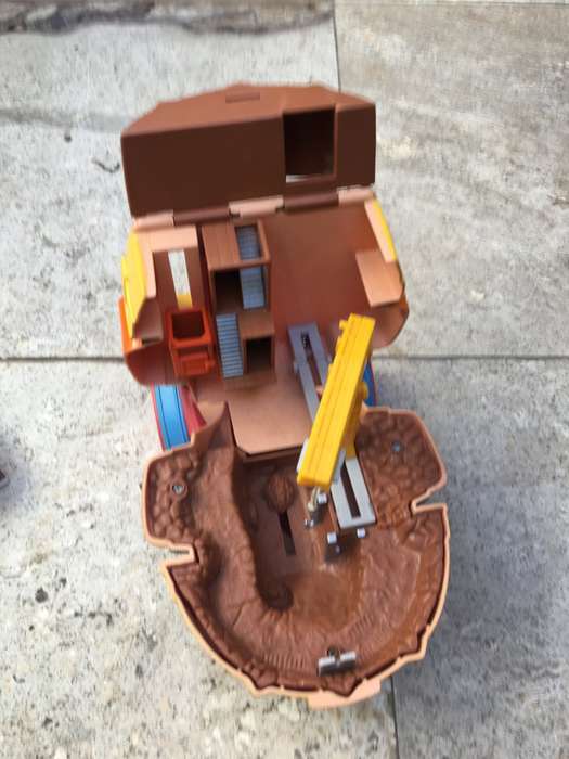 MICRO MACHINES STEELTOWN CONSTRUCTION TRANSFORMING HEAD PLAYSET GALOOB 1997