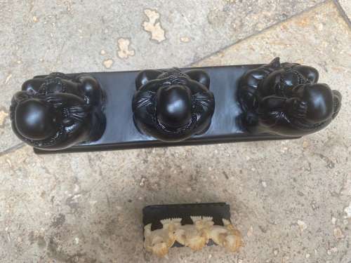 Three Wise Buddha Hear Speak See No Evil Black Resin Statue Sculpture Ornament 3 wise monkey friends