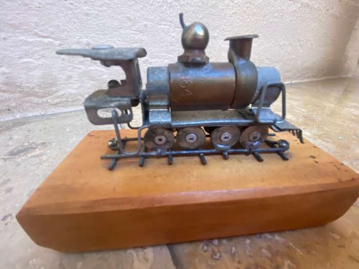 Vintage locomotive choo choo train Knysna souvenir steampunk yellowwood base