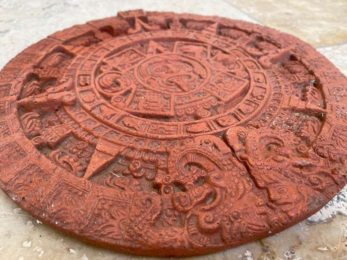 Vintage Aztec Mayan calendar wall hanging plaque