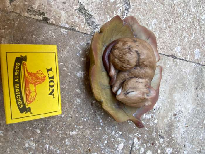 Vintage porcelain Akita chipmunk mouse sleeping  on leaf hand painted Japan numbered