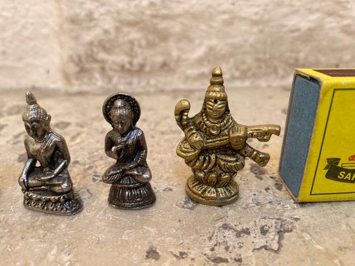 Small Brass Buddha lot of 6 in Turkish purse red black