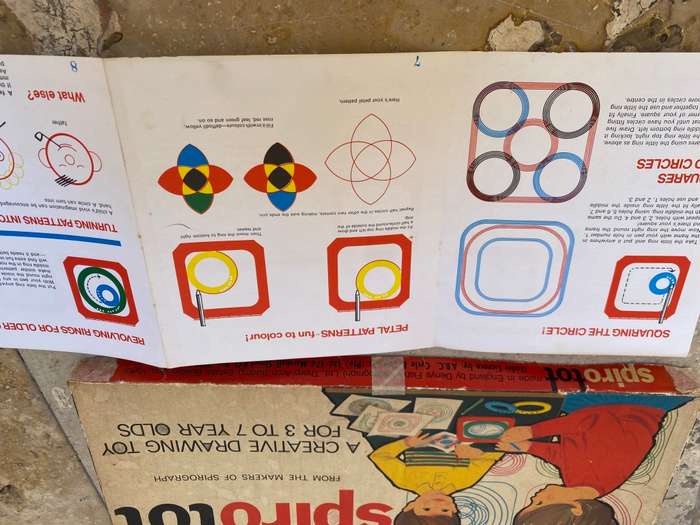 Vintage Spirograph spirotot Denys fisher complete