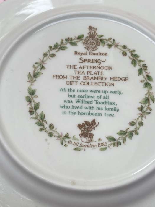 Royal Doulton Brambley Hedge Summer series porcelain bread plate