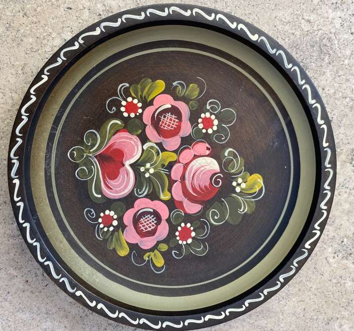Pair of vintage folk art floral wood decorative wall plates hand painted