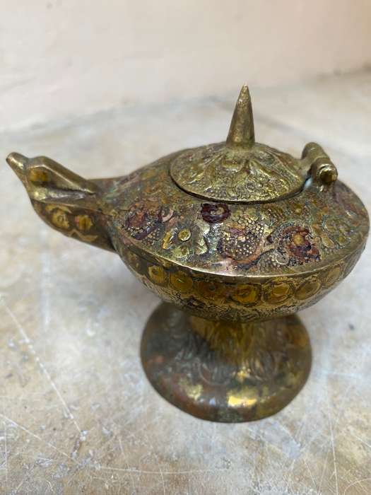 Vintage brass oil lamp engraving floral flame bird head