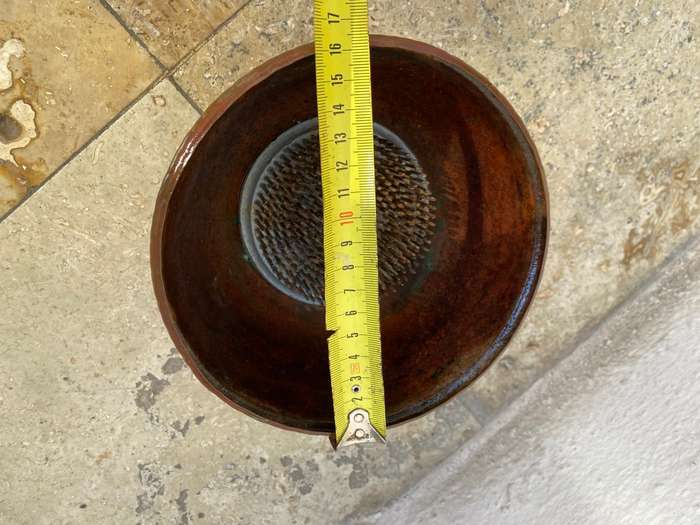 Vintage frog round lead 10 cm vintage copper vase pair
