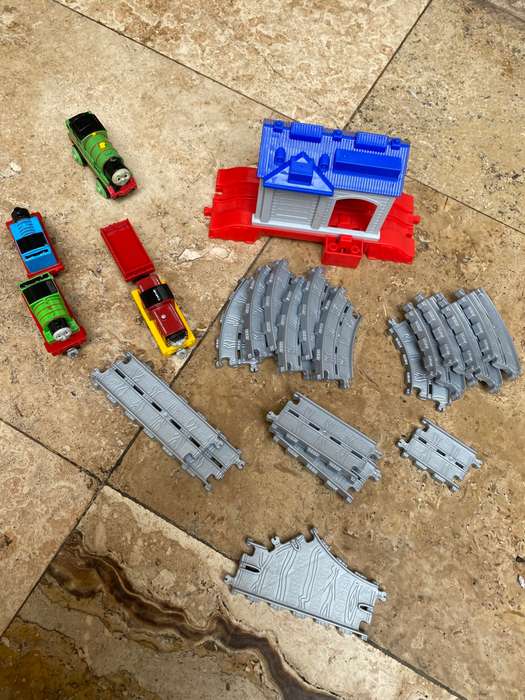 Vintage Tomy train station SET 2016 Gullana Percy train 2002 , plus 2013 train lot 3 & carriage