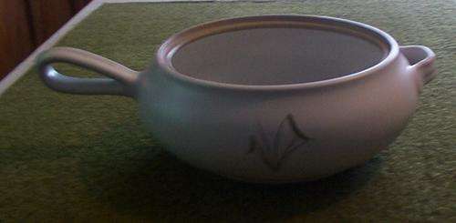 Denby Greenwheat pattern OVEN PROOF TABLEWARES -  4 pint Casserole (no lid)