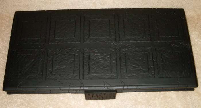 The Classic Marvel Figurine Collection - DISPLAY STAND - Style #E S0603  - 2008 - as new ..........