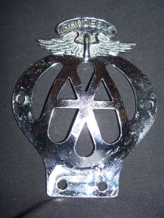 1974 - Rhodesia Automobile Association ( AA ) Car Badge