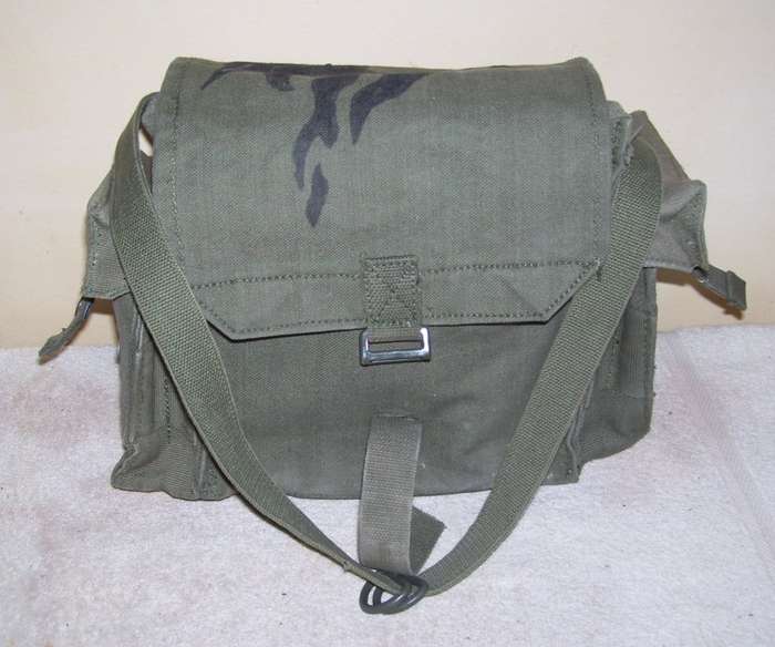 SADF PATROL BAG - Perfect for the Farmer or Hunter - Very good condition
