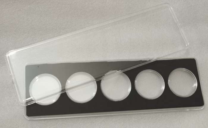 Coin display box. (39mm Coin Capsule x 5)