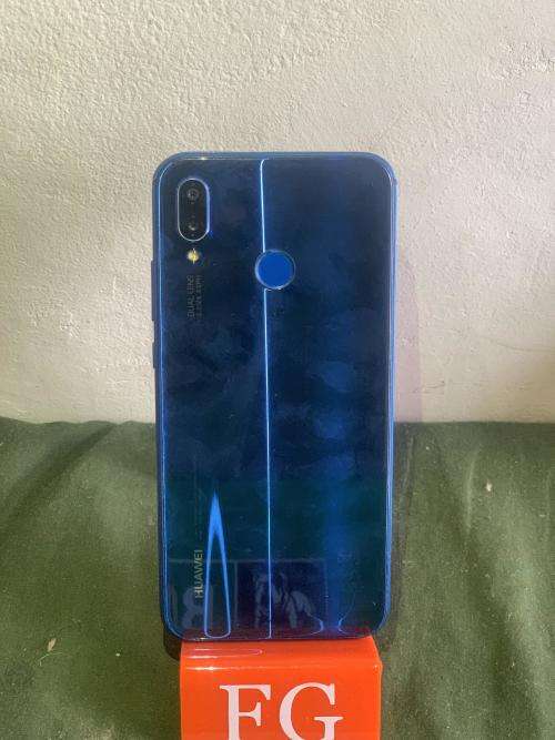 *** HUAWEI P20 LITE| BLUE | **PLEASE READ**