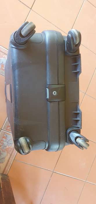 Cellini Safetech 690mm Multi-lock 4 Wheel Trolley with TSA Locks