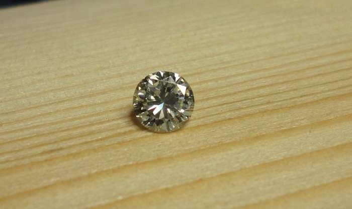0.36 carat diamond Light Yellow VVS1 Round Brilliant Natural Loose Diamond