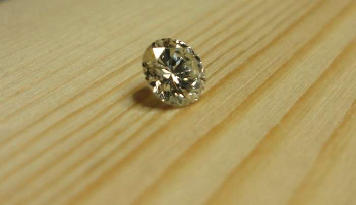 0.36 carat diamond Light Yellow VVS1 Round Brilliant Natural Loose Diamond