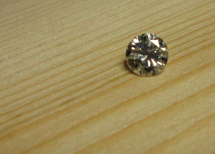 0.36 carat diamond Light Yellow VVS1 Round Brilliant Natural Loose Diamond