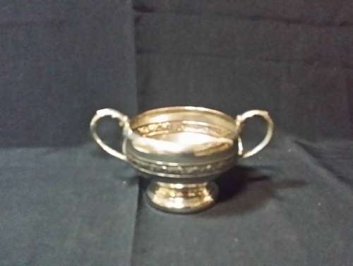 A VINTAGE  2 HANDLED MINT BOWL OR SUGAR POT  SILVER PLATED ON COPPER