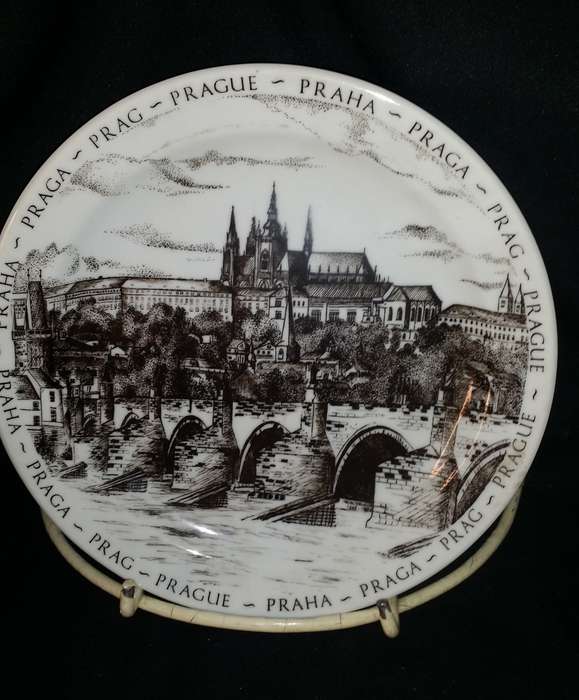 Prague Decorative Plate 24 cm