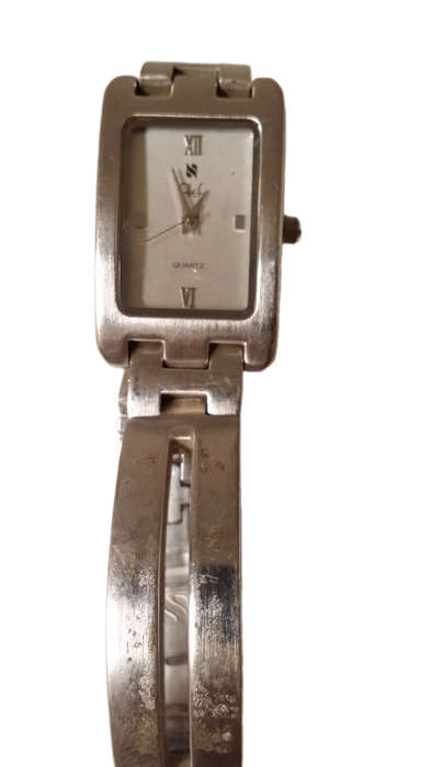 Watches -   Ladies Watch in working condition