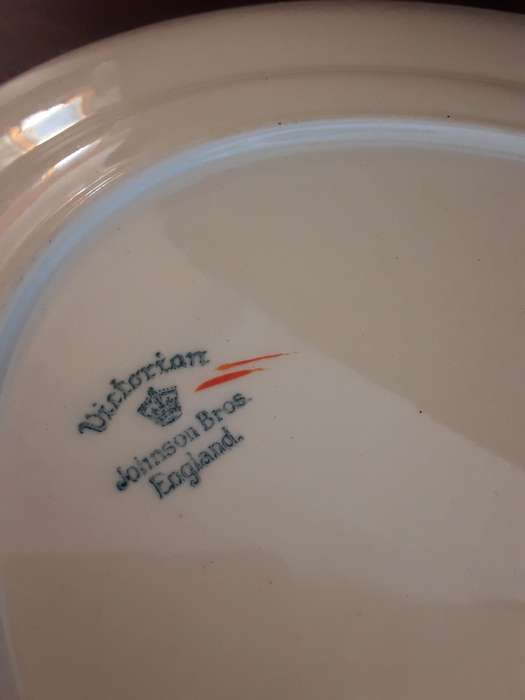 Victorian Johnson Bros England Serving Oval Platter 30 x 24 cm