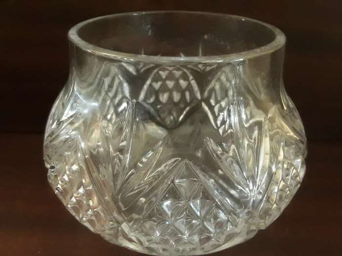 Crystal Cut Glass Vase 11cm x 14cm