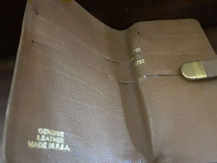 Vintage Genuine Leather Purse  13cm x 8cm