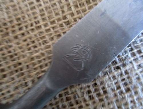 We Are Real Vintage.... 3x Carpenters Chisels  1x Wooden Mallet  1x Carpenters Square