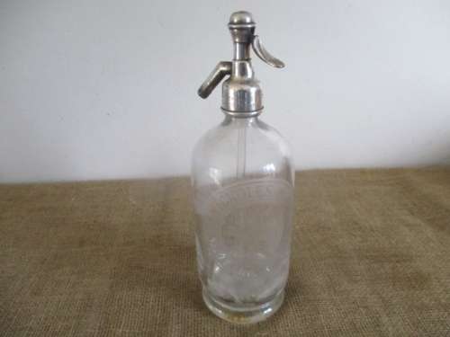Vintage J Nickoles & Co Soda Syphon Glass Bottle    18 & 20 Wicht St     Cape Town