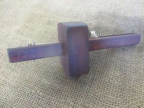 Beautful Vintage 7 1/4" Carpenters Wood Working Scribe