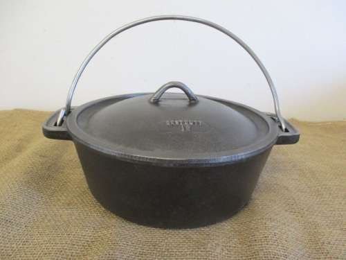 Now Is The Time For Potbrood And Just The Ideal Size Bestduty Cast Iron 10 Flat Bottom Pot