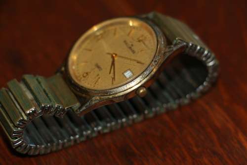 HQ Hallmark Quartz Watch