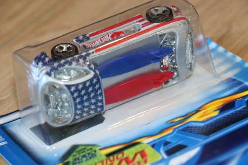 2001 HOT WHEELS Diecast Model - Deora II