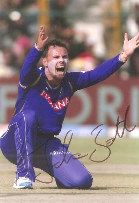 *SIGNED* JOHAN BOTHA (15CM x 10CM PHOTO)