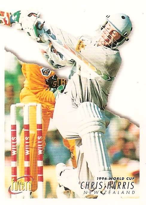 CHRIS HARRIS (New Zealand) - 1996 FUTERA CRICKET WORLD CUP COLLECTION - BASE TRADING CARD 29