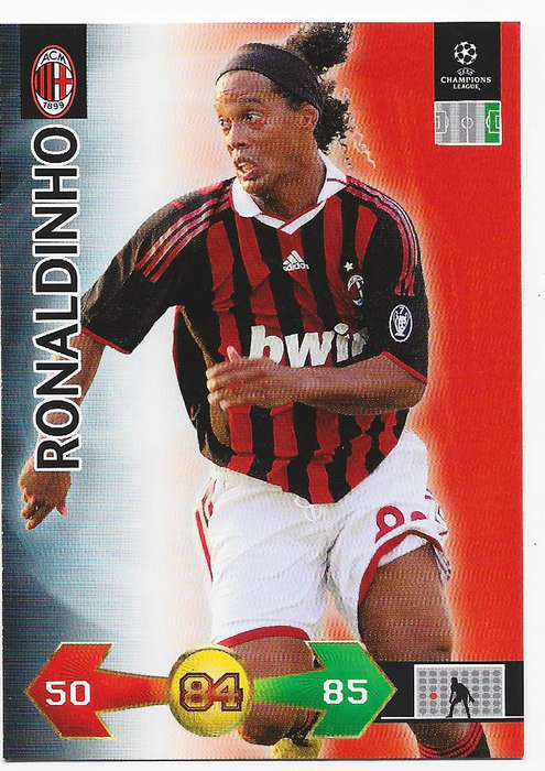 RONALDINHO (AC Milan) - PANINI `CHAMPIONS LEAGUE`  2009/10 - BASE TRADING CARD