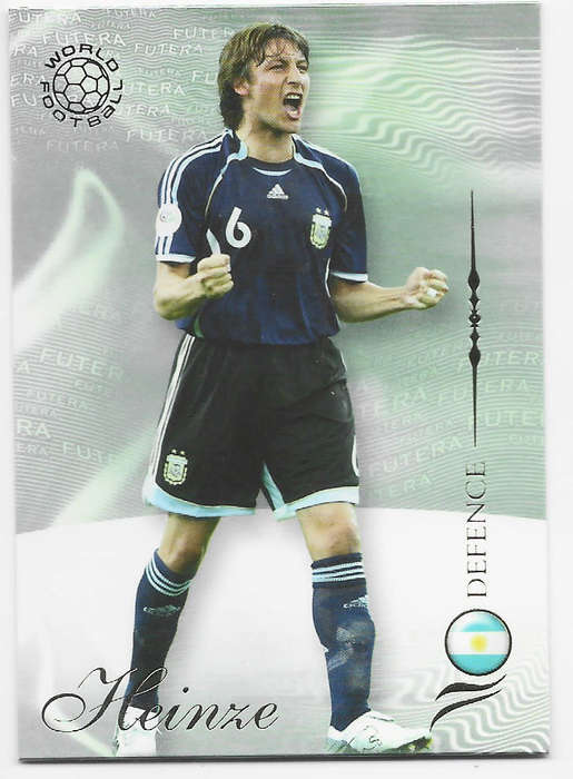 GABRIEL HEINZE (Argentina) - FUTERA WORLD FOOTBALL 2007 COLLECTION - RARE TRADING CARD 33