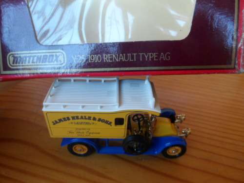 MATCHBOX Y25 1910 RENAULT AG `JAMES BEALE`  [M101]