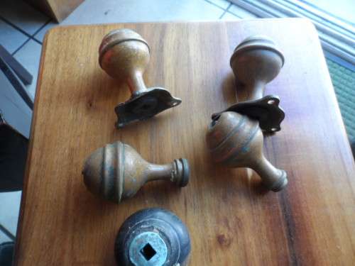 Awesome find of vintage solid brass door knobs 2 complete pairs  plus one beautiful wooden one only