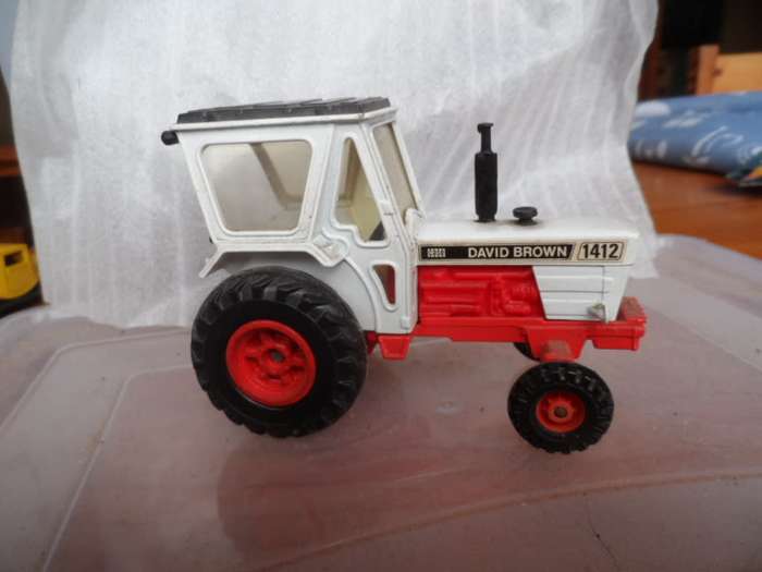 Vintage Corgi Model David Brown 1412 Tractor     [M55]