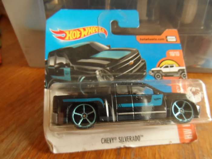 Hot Wheels Chevy Silverado - HW Hot Trucks 10/10-sealed short card-[m47]