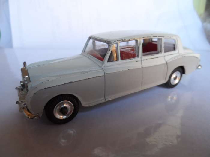 VINTAGE DINKY TOYS 198 ROLLS ROYCE PHANTOM V, ORIGINAL  1962-69  [m23]